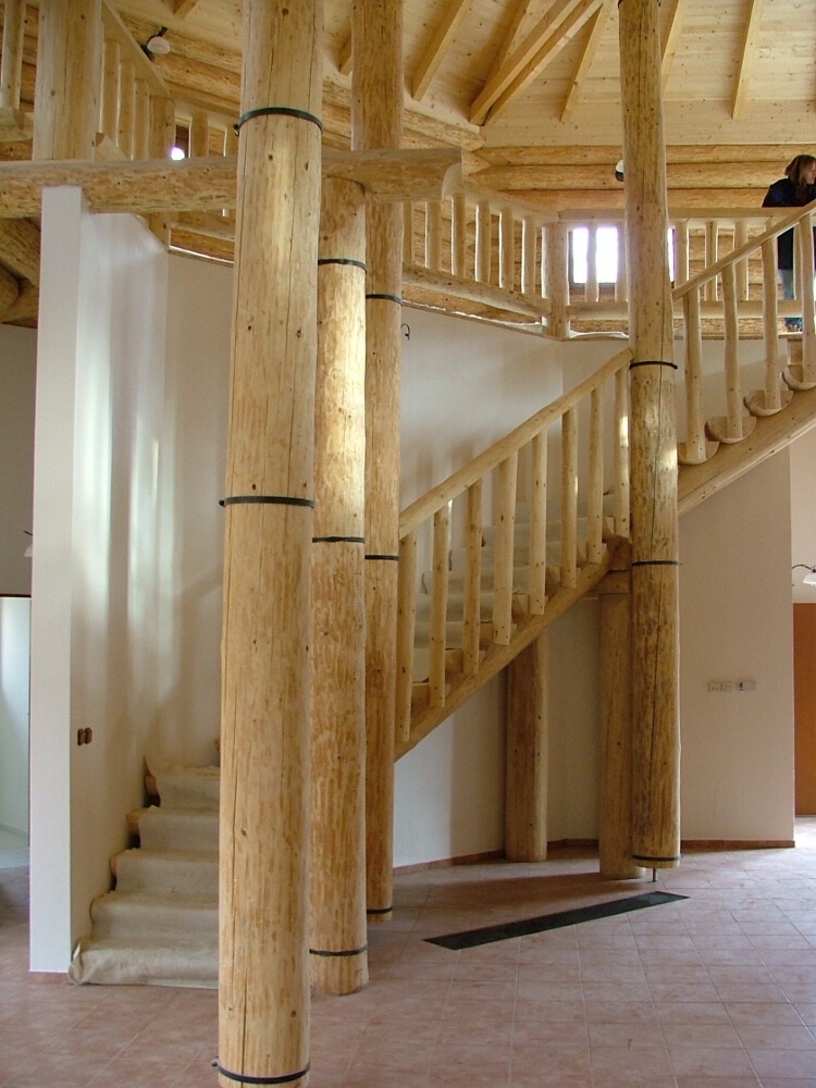 Blockhausartige Treppen