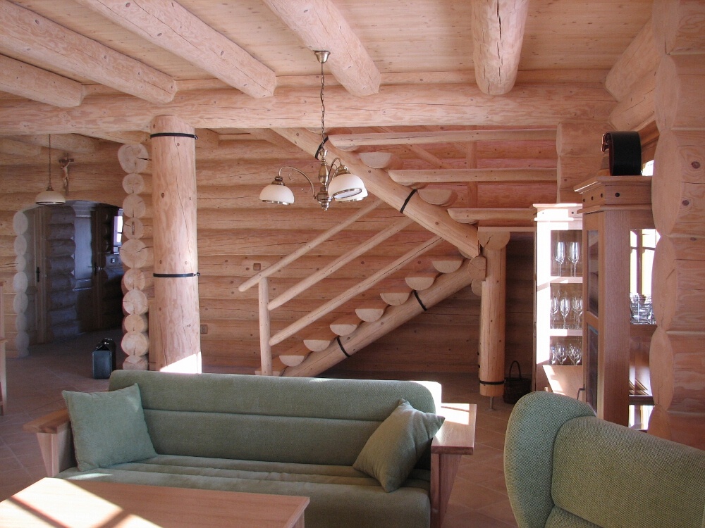 Blockhausartige Treppen