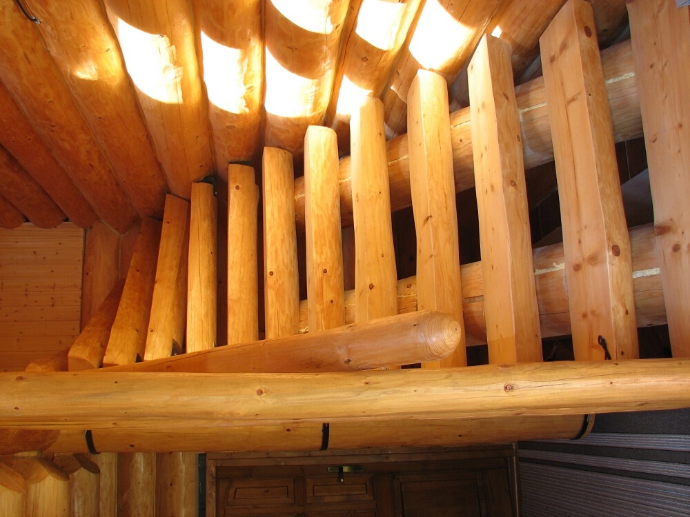 Blockhausartige Treppen