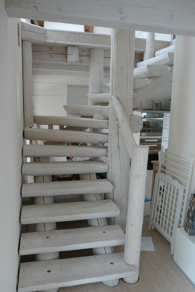 Blockhausartige Treppen