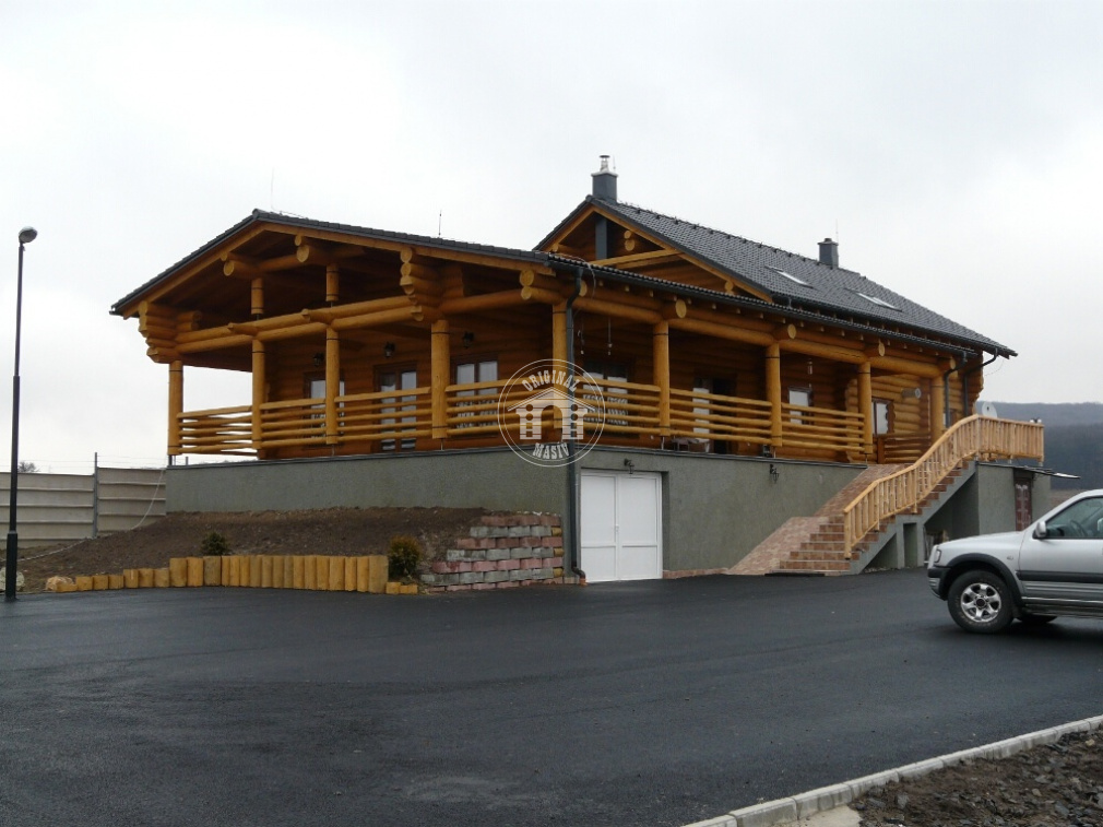 Blockbau–Restaurant