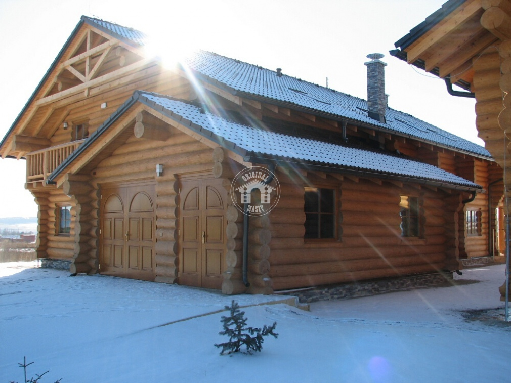 Blockhütten mit hoher Kapazität mit Garage