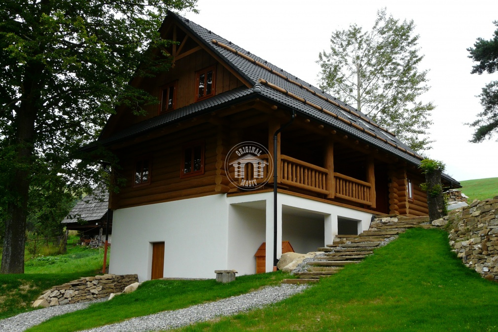 Blockhütte aus Holz