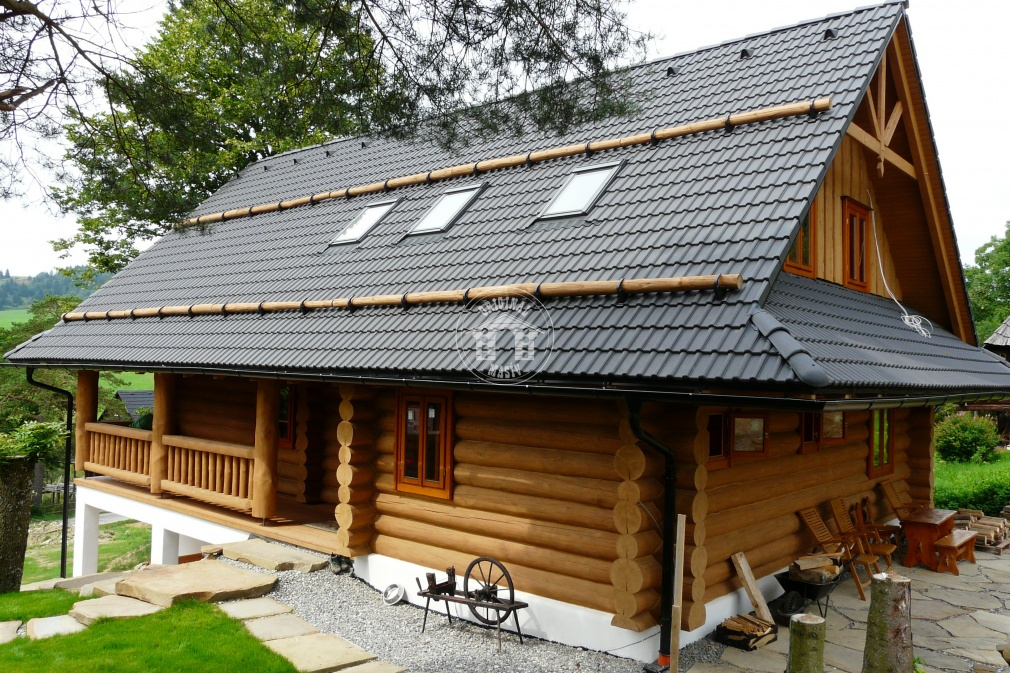 Blockhütte aus Holz