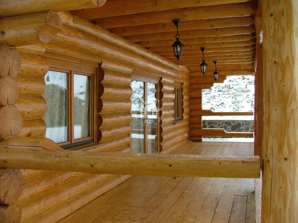 Blockhaus–Einfamilienhaus – Terrasse