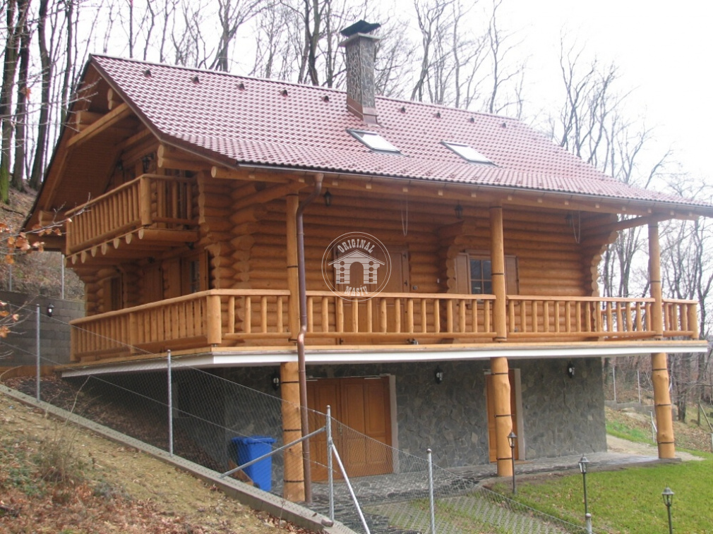 Blockbau – Einfamilienhaus mit Garage