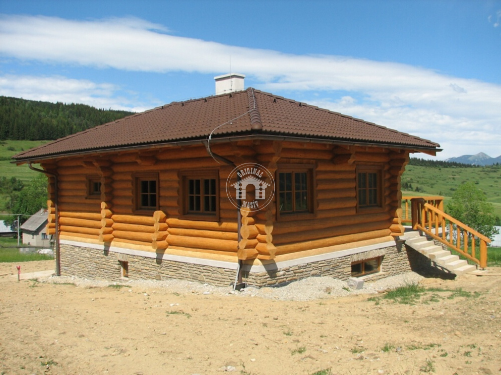 Blockbau – ebenerdiger Bungalow