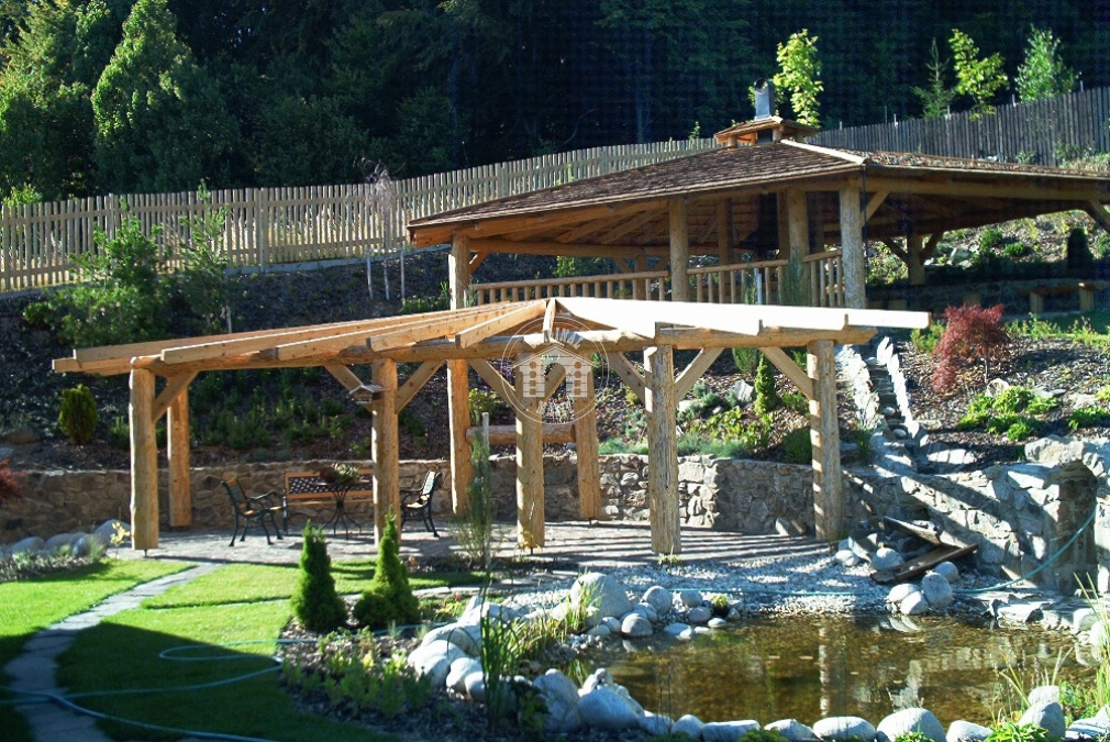 Überdachungen aus Holz