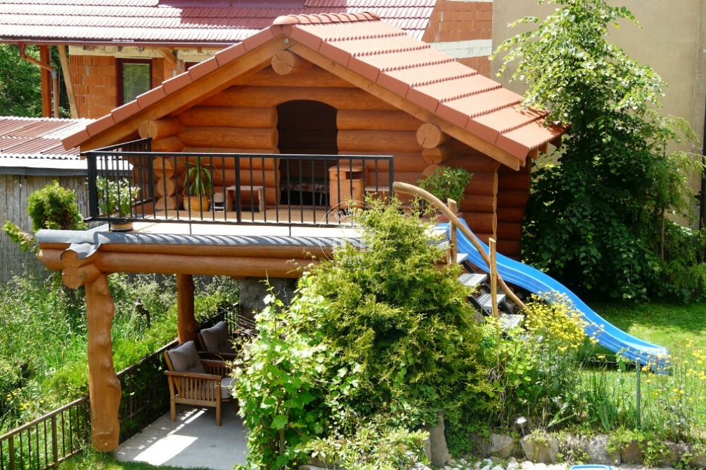 Blockhüttchen für Kinder