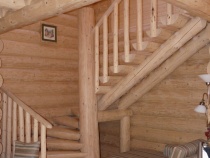 Blockhausartige Treppen