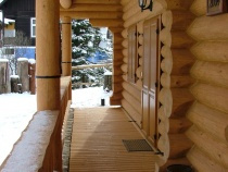 Blockhaus–Einfamilienhaus – Terrasse