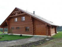 Blockbau – Einfamilienhaus mit Garage