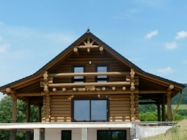 Blockbau – Einfamilienhaus mit Keller