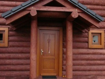 Blockbau – Einfamilienhaus, Haupteingang