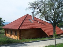 Blockbau – ebenerdiger Bungalow