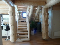 Blockhausartige Treppen